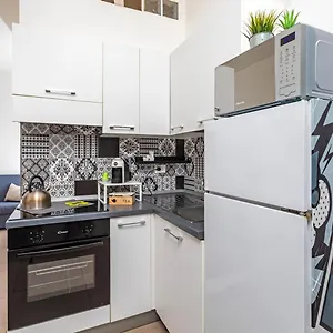 Apartament Pada, Katania